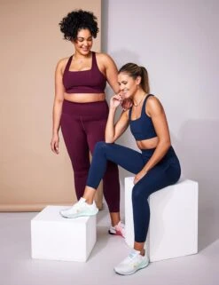 Spark Cross Strap Bra - Fig -Sportswear Store 240322 TSE YMO 0377