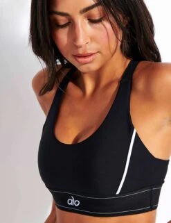 Airlift Suit Up Bra - Black -Sportswear Store Alo Yoga AIRLIFT SUIT UP BRA W9360R BLACK 0035