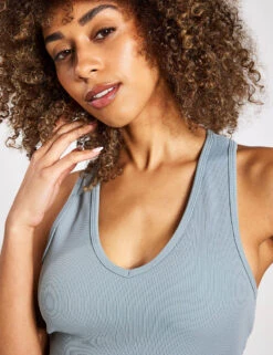Goddess Ribbed Cropped Racerback Tank - Cosmic Grey 11 Goddess Ribbed Cropped Racerback Tank - Cosmic Grey -Sportswear Store Alo Yoga GODDESS RIBBED CROPPED RACERBACK TANK W9565R CG COSMIC GREY 0024
