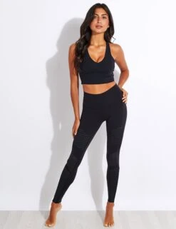 Airbrush Real Bra Tank - Black -Sportswear Store Alo Yoga REAL BRA TANK W9277R BLACK 0015