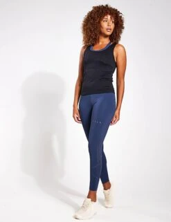 Born Eda Seamless Tank - Black -Sportswear Store BORN Eda Seamless Tank O22SM13 C B Black 0009