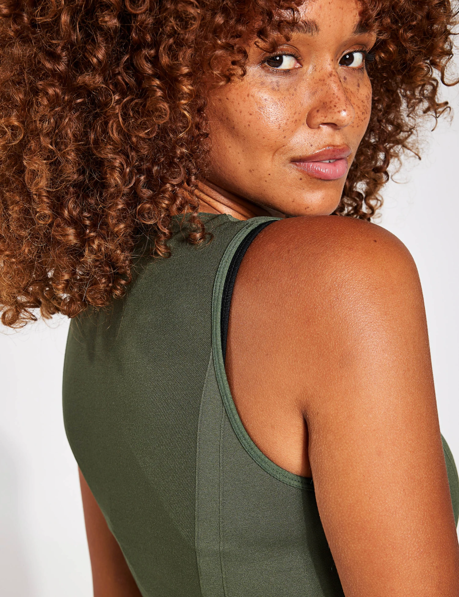 Born Eda Seamless Tank - Dark Olive 5 Born Eda Seamless Tank - Dark Olive - Image 3