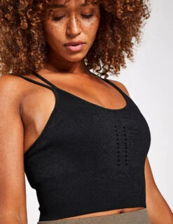 Born India Seamless Bra - Black 9 Born India Seamless Bra - Black -Sportswear Store BORN India Seamless Bra O22SM18 B Black 0043