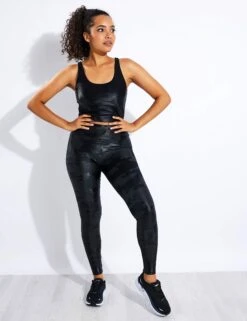 Korra Infinity Crop Top - Black -Sportswear Store Koral CF KORRA INFINITY CROP TOP A583S04 BLACK 0022