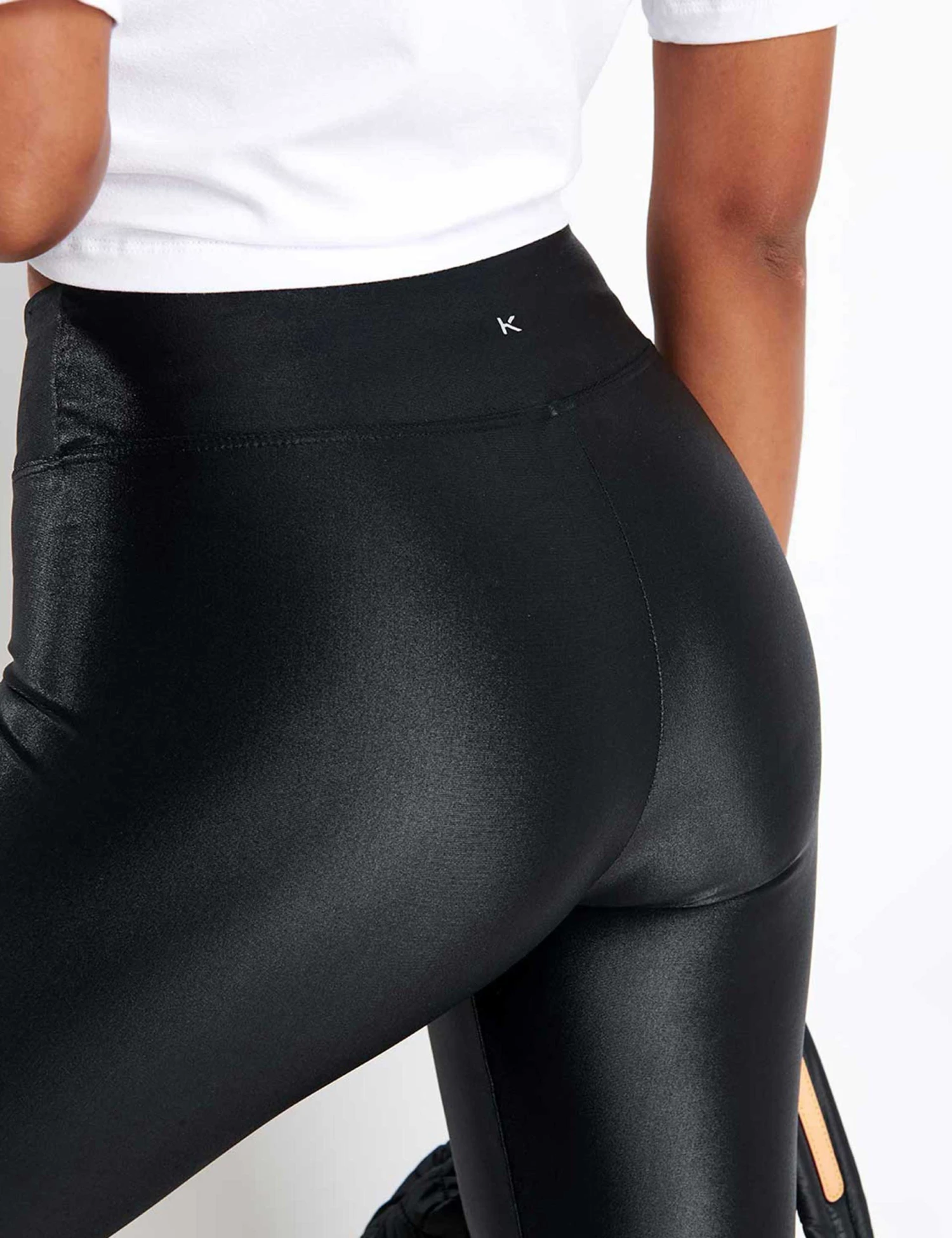 Densonic Infinity Biker Short - Black 5 Densonic Infinity Biker Short - Black - Image 3