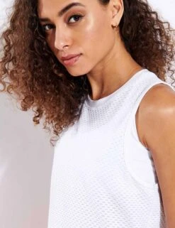 Muscle Netz Tank - White -Sportswear Store Koral MUSCLE TANK A6038KS14 WHITE 0038 67566a0e a16a 4839 ab44 584a08bda842