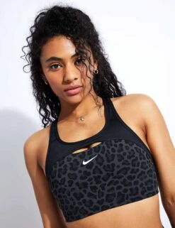 Nike Dri-FIT Swoosh Printed Sports Bra - Dark Smoke Grey/Black/White 10 Nike Dri-FIT Swoosh Printed Sports Bra - Dark Smoke Grey/Black/White -Sportswear Store Nike W NIKE DRI FIT SWOOSH PRINTED SPORTS BRA DM0633 070 DARK SMOKE GREY BLACK WHITE 0020