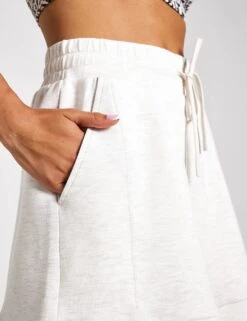 Varley Alder Short - Ivory Marl 10 Varley Alder Short - Ivory Marl -Sportswear Store VARLEY ALDER SHORT VAR00980 Ivory Marl 0004 b37670fd 3287 4182 9d8a 574de936940a