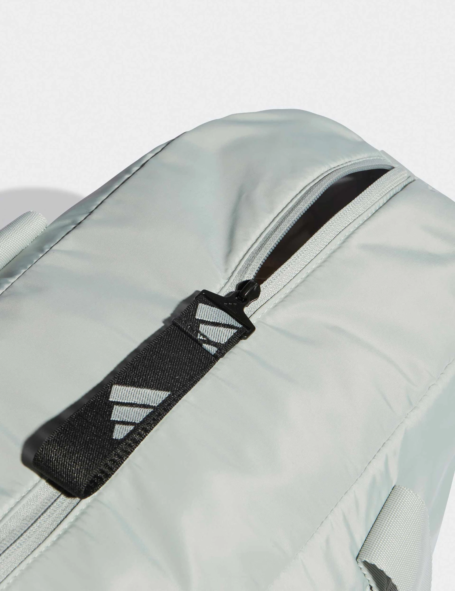 ADIDAS Sport Bag - Wonder Silver/Silver Metallic 7 ADIDAS Sport Bag - Wonder Silver/Silver Metallic - Image 5