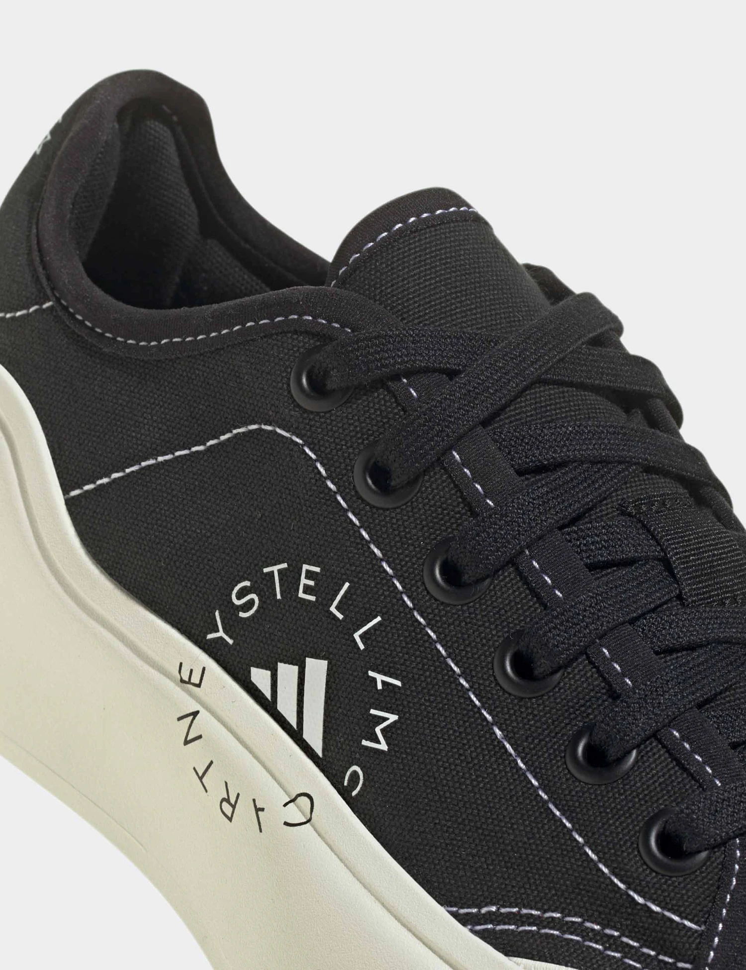 Court Shoes - Core Black/Off White 9 Court Shoes - Core Black/Off White - Image 7