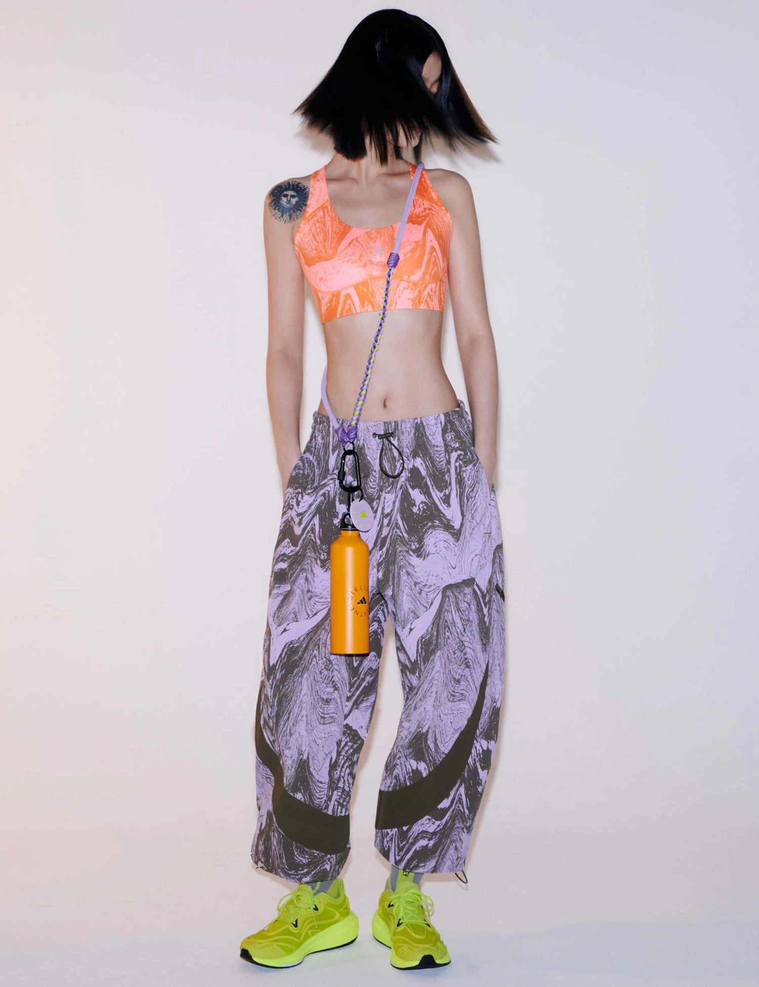 TruePurpose Power Impact Training Bra - Light Flash Red/Unity Orange 9 TruePurpose Power Impact Training Bra - Light Flash Red/Unity Orange - Image 7