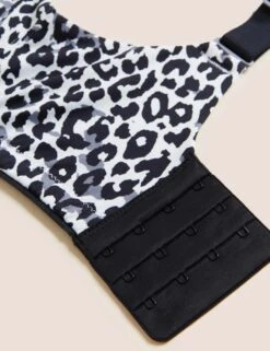 Extra High Impact Serious Sports Bra A-E - Black Mix -Sportswear Store goodmove extra high impact serious sports bra a e black mix T33 6383 2