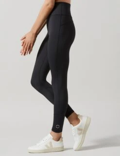 Hazel-XR Legging - Smoke Black -Sportswear Store lilybod hazel xr legging smoke black 4 ea37b35d 733e 461a 9219 998932037b0b