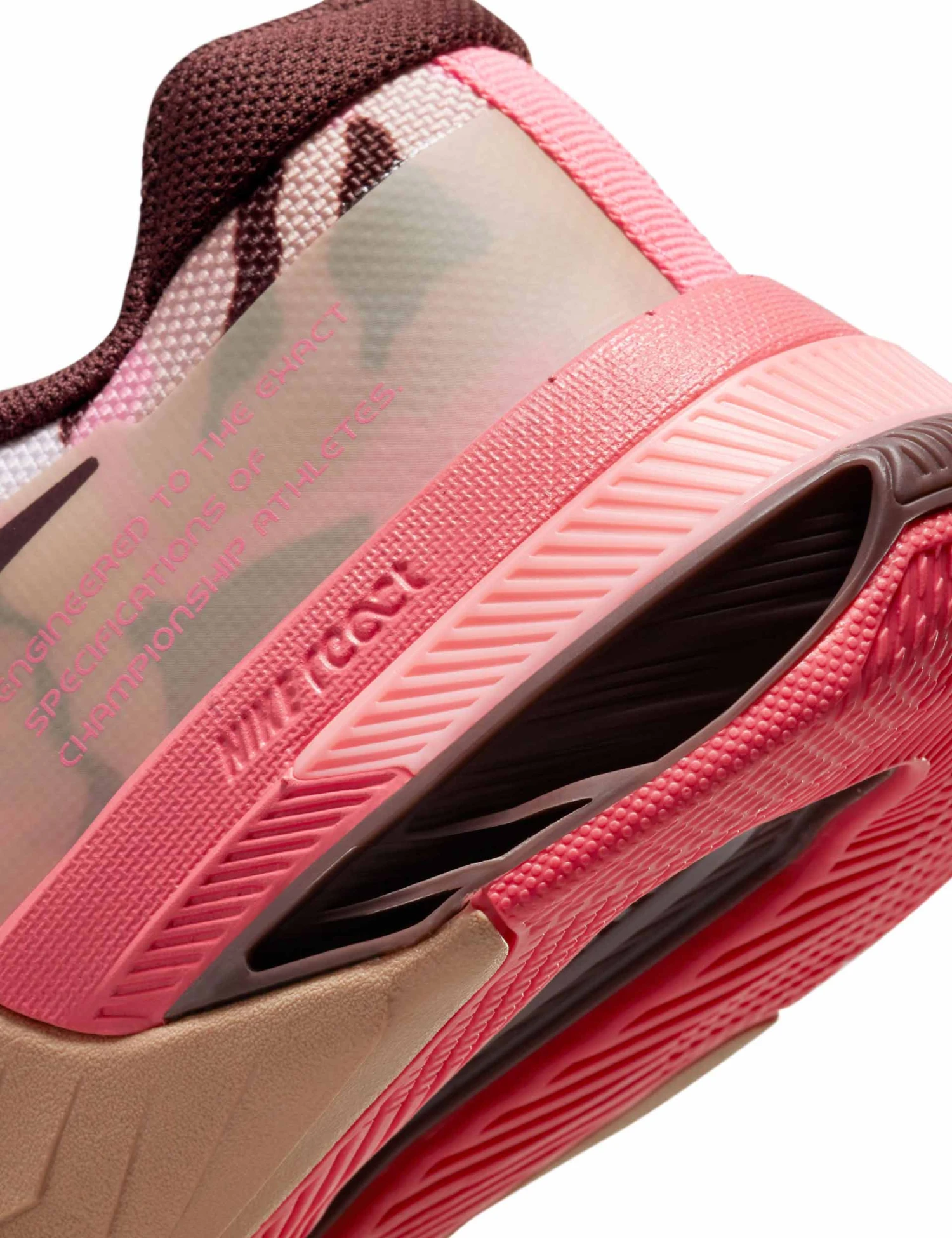 Nike Metcon 8 AMP Shoes - Hemp/Sanddrift/Coral Chalk/Earth 10 Nike Metcon 8 AMP Shoes - Hemp/Sanddrift/Coral Chalk/Earth - Image 8