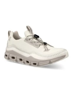 On Running Cloudaway - Ivory/Pearl 10 On Running Cloudaway - Ivory/Pearl -Sportswear Store on running shoes womens cloudaway ivory pearl 49 98945 6 154cb93d 0cc5 4930 bc05 3cc44178cb20
