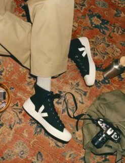 Veja Wata II Canvas - Black Pierre -Sportswear Store veja w wata ii canvas trainers black pierre PA0101397 3