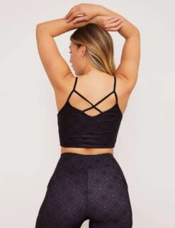 Summit Crisscross Four-Way Top -Sportswear Store wolven summit crisscross four way top 2